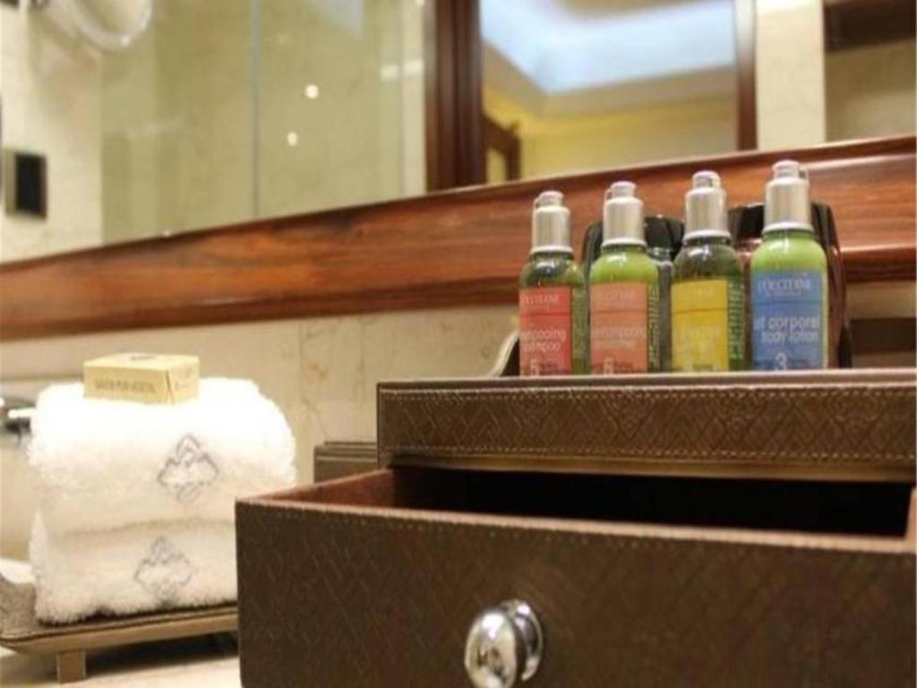 Inner Mongolia Hotel Forbidden City Beijing Bagian luar foto